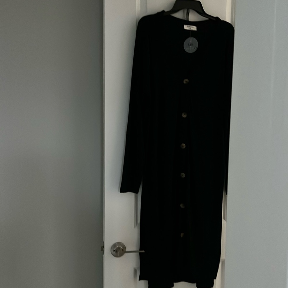 Long cardigan with 2 side slits new with tags